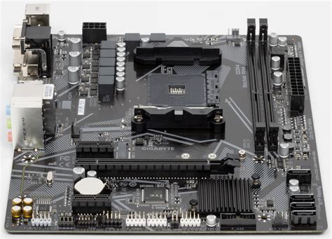 Обзор бюджетной материнской платы Gigabyte A520M S2H на чипсете AMD A520