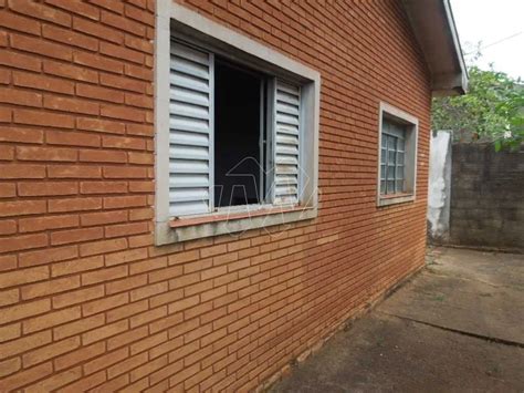 Casa na Rua Cruzeiro do Sul 289 Jardim Santa Lúcia em Araraquara por