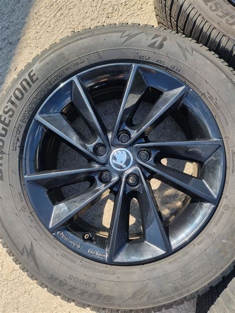 Диски Skoda R17 5x112 6.5j ET38 ЦО57.1 оригінал: 3 500 грн. - Диски ...