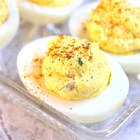 Easy Southern Deviled Eggs (Relish or Pickles) | Slim Pickin’s Kitchen