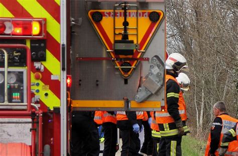 Une Collision Entre Un Tracteur Et Une Voiture Fait Un Mort Dans Le Tarn