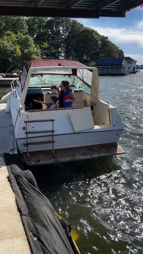 1989 Celebrity 268 Sport Cabin Cruiser 1989 For Sale For 512 Boats