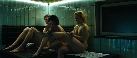 Naked Harbour nude pics página