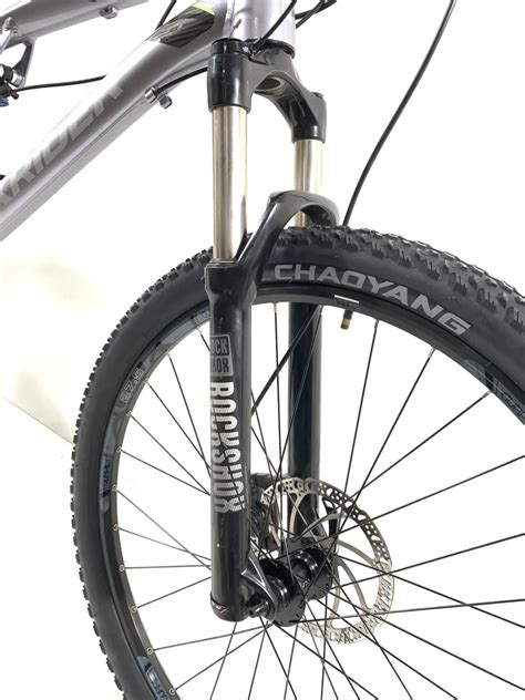 Achetez un vélo d'occasion ROCKRIDER ST 900 en l | buycycle