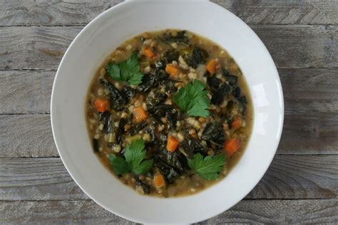 Ricetta Zuppa Di Cavolo Nero E Lenticchie