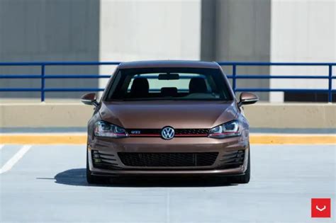 Vossen Wheels Vle 1 Am Vw Golf Gti Mk7