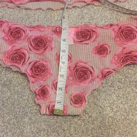 Kensie Intimates Sleepwear Nwot Kenzie Medium Lingerie Floral And