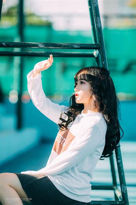 Mê mẩn với nhan sắc của hot girl X Đà Nẵng cực kỳ tài năng