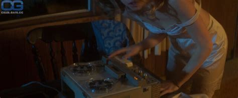 Willa Fitzgerald Nude Pictures Onlyfans Leaks Playboy Photos Sex Scene Uncensored