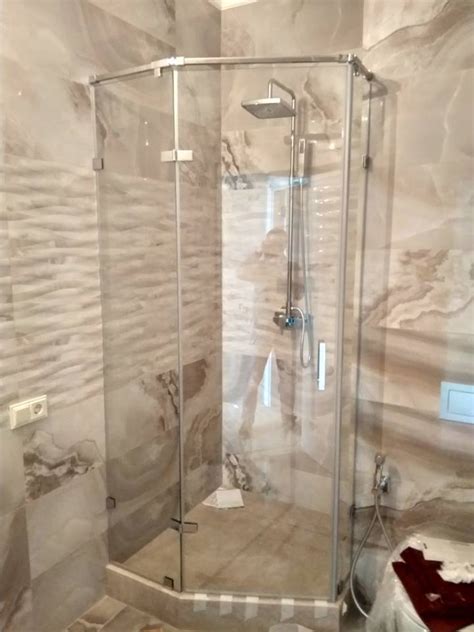 Стеклянная перегородка в душевую - Design Glass