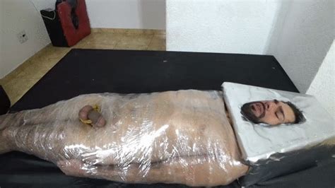 Goddess Scarlet White Two Hot Girls Farting In The Idiot Slaves Face And Dick With Hard Jeans