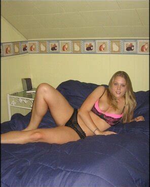 Girls Mix The Perfect Bra X Porn Pic