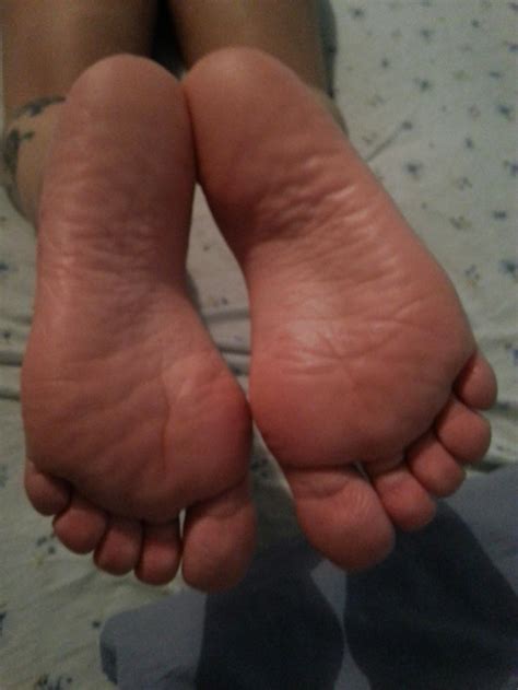 New Girl Cute Face And Soft Feet Porn Pictures Xxx Photos Sex Images Pictoa