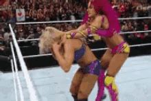 Women Wrestling GIFs | Tenor