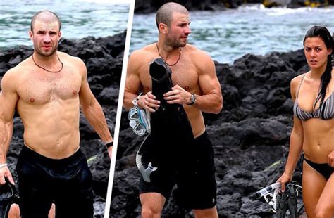 Sam Hunt Shirtless In Hawaii Celebrity Videos