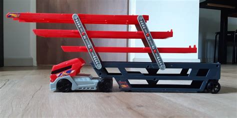 Hot Wheels Mega Car Hauler Wooden Car Carrier Car Carrier Truck With Light Sound
