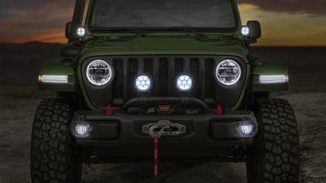 Mopar Shows Off Two Customized 2018 Jeep Wranglers