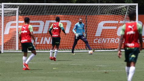 Antes De Viagem Ao Rio De Janeiro Palmeiras Faz Treino T Tico