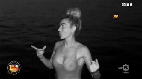 Daytime Hot Dall Isola Dei Famosi Solopornoitaliani