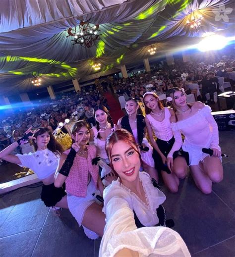 Pin by Francis Dimaranan on 𝘉𝘪𝘯𝘪 Pretty brunette Mobile legend wallpaper Photo series