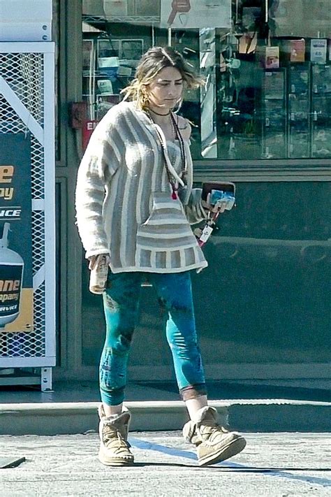Paris Jackson Street Style Getting Gas In La 03212020 • Celebmafia