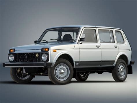Параметры Lada (ВАЗ) 2131 Нива I 1,7 MT 4WD (79 л.с.)