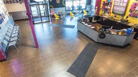 Gym In Iowa City Iowa City Market Place Ia 1660 Sycamore St