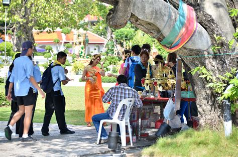 Wat Arun Temple Of Dawn D N Bangkok Huahin Da Flickr