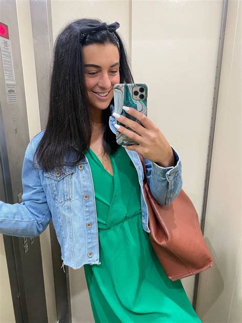 Hi Babe R Dressing Room