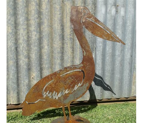 Pelican Metal Garden Art Large Old N Dazed