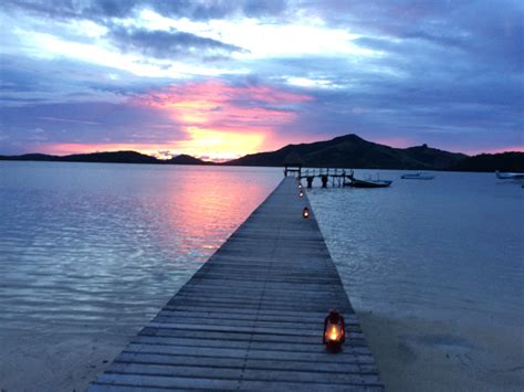 The Many Sunsets of Fiji - Fly&Dine