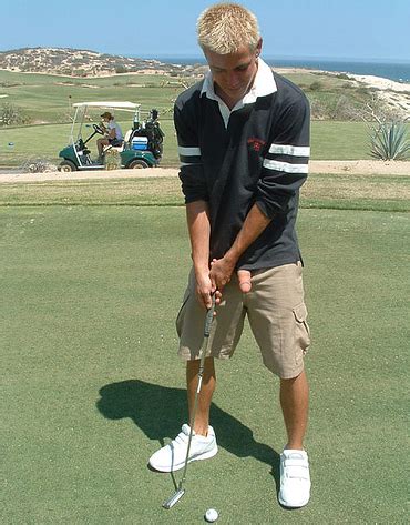 GAY MANS PLEASURE GUYS FLASH THEIR COCKS OUT IN PUBLIC SPACES