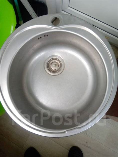 Продается кухонная мойка большая, в наличии. Цена: 1 500₽ во Владивостоке