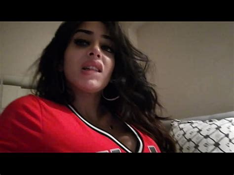 Neyla Kim Beurette Bull 66 Body Egyptian Red Sexe Gros Seins Aime Baiser XVIDEOS