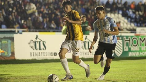 Guaireña Y Guaraní Van Por La Recuperación D10 Noticias Del Deporte