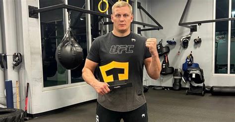 Обявиха резервата за боя между Сирил Ган и Джон Джоунс | Boec.BG ...