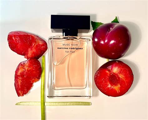 Musc Noir For Her Narciso Rodriguez perfume - a new fragrance for women ...