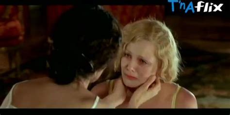 Charlize Theron Lesbian Scene In Head In The Clouds Tnaflix