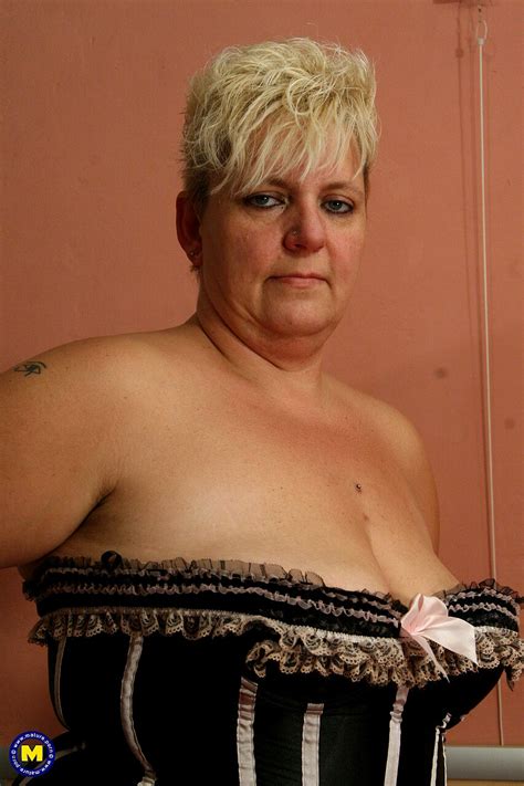 Maturenl Nicole A Pornosuindir Mature Motherlessfappening Yes Porn Pics Xxx