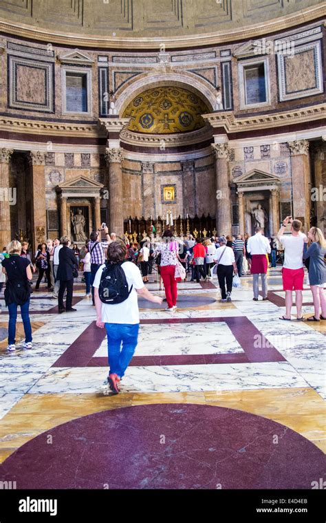 Pantheon Roma Interno Immagini E Fotografie Stock Ad Alta Risoluzione