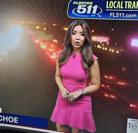 Gorgeous Deborah Choe Rcurvynewswomen