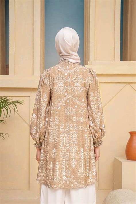 Malqaf Tunic Golden Delight Wearing Klamby