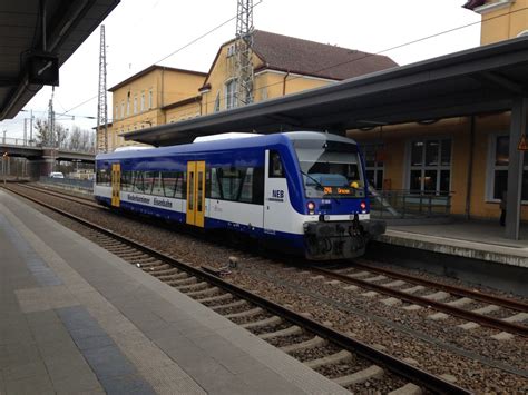 BR 650 NEB RB 60 im Bf Eberswalde 29.01.2016 - Bahnbilder.de