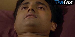 Sharanya Jit Kaur Breasts Bikini Scene In Palang Tod Zaroorat Tnaflix