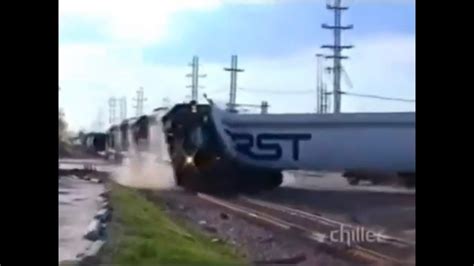 Train Hits Semi Truck Youtube