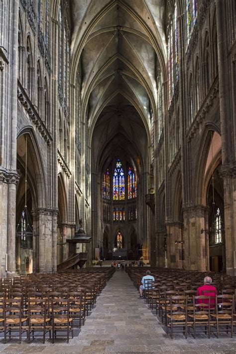 Metz Cathedral at 800: The extraordinary art and architecture of ‘God’s ...