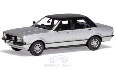 Miniature Ford Cortina Vanguards Mkiv Savage Grise Noire Rhd