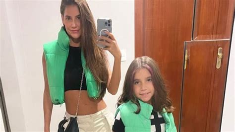 Deborah Secco Combina Look A Filha Hoje O Dia Nosso