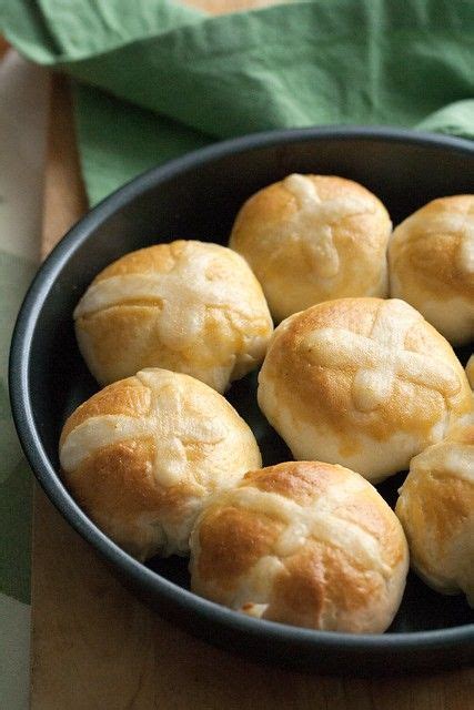 Savoury Hot Cross Buns With Bacon And Green Onion Crumb A Food Blog Recipe Hot Cross Buns