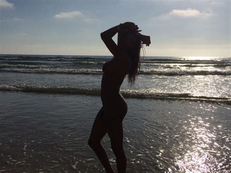 Yasmin Lee Amateur Pics Photo Ashemaletube